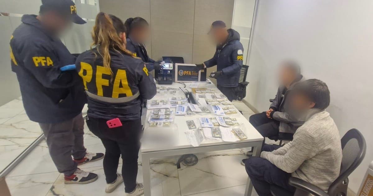 Hallan 360 mil dólares en un operativo por una causa que investiga el pago de coimas en la empresa estatal Tandanor