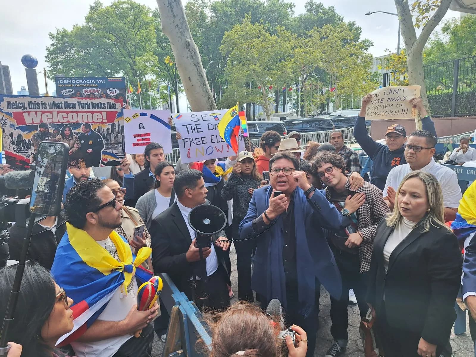 Venezolanos en NY presionarán por una fecha para elecciones libres y la garantía del voto de la diáspora