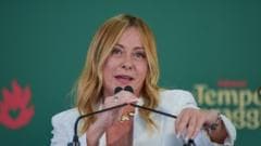 Italy ministers agree to ban burqa and niqab in school and cap foreigners in class