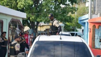 DNCD ocupa más de 3,700 gramos de presuntas drogas y apresa a 11 hombres en Boca Chica