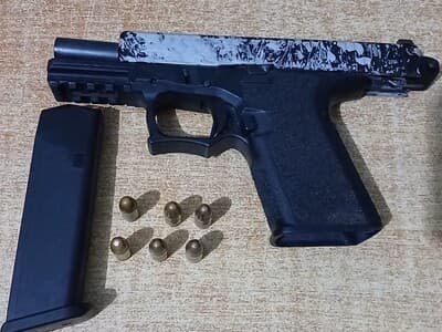 Apresan a ocho personas durante operativos policiales en Barahona