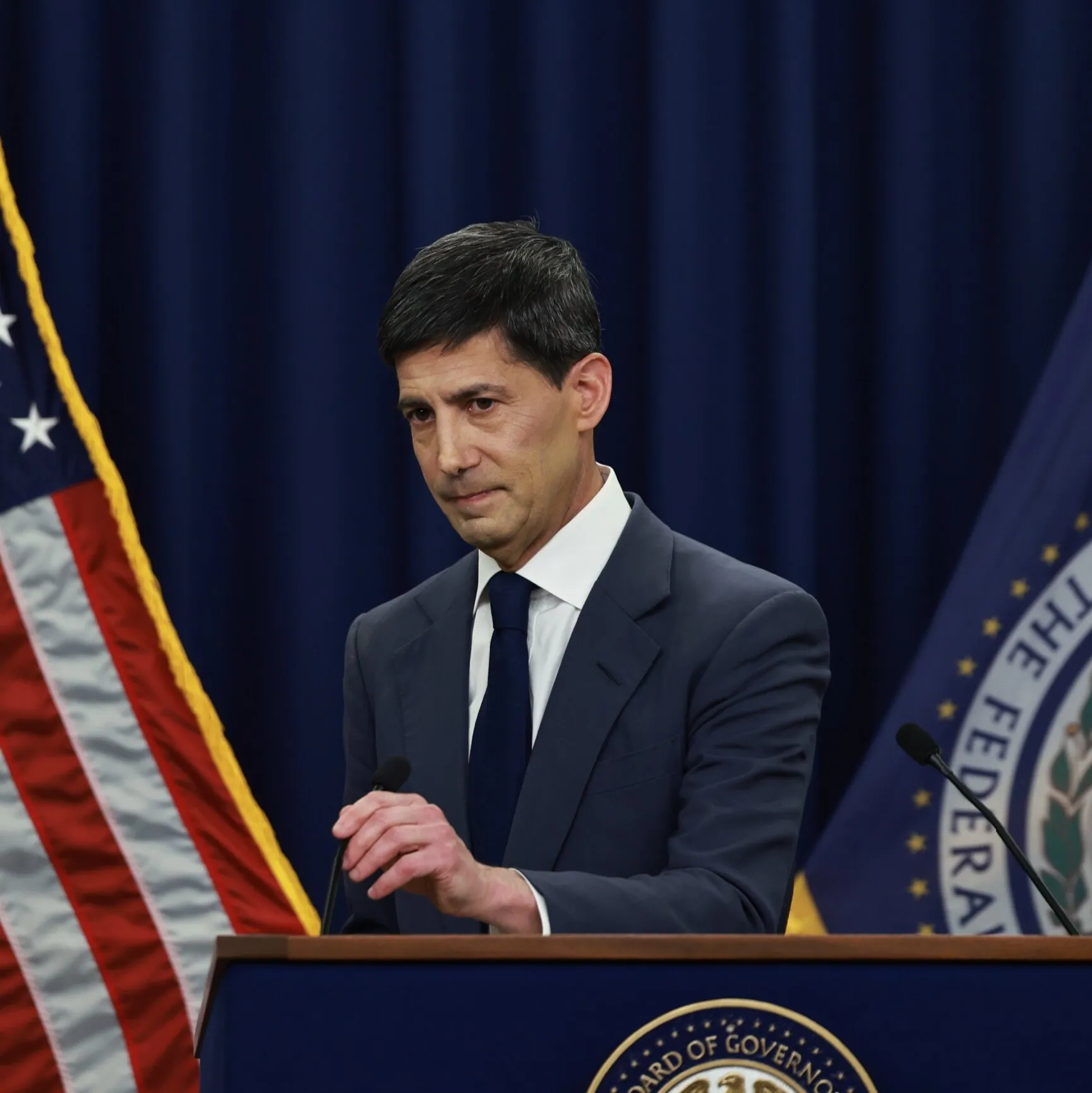 Fed Faces Prospect of Another Interest Rate Increase Just Before Midterm Elections