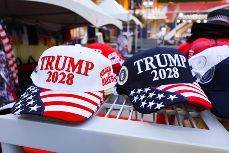 EL ‘CARNAVAL’ DE TRUMP: REPUBLICANOS CELEBRAN CONVENCIÓN NACIONAL A MESES DE LAS ‘MIDTERM’