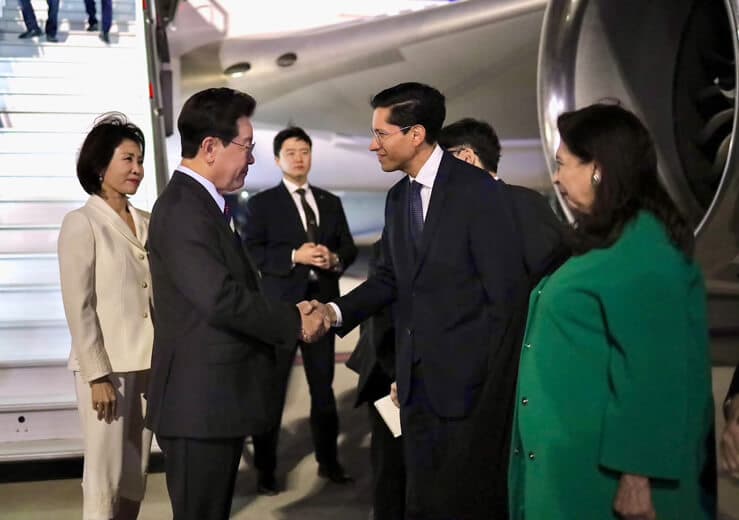 EL PRESIDENTE SURCOREANO LLEGA A MÉXICO PARA REUNIRSE MAÑANA CON SHEINBAUM